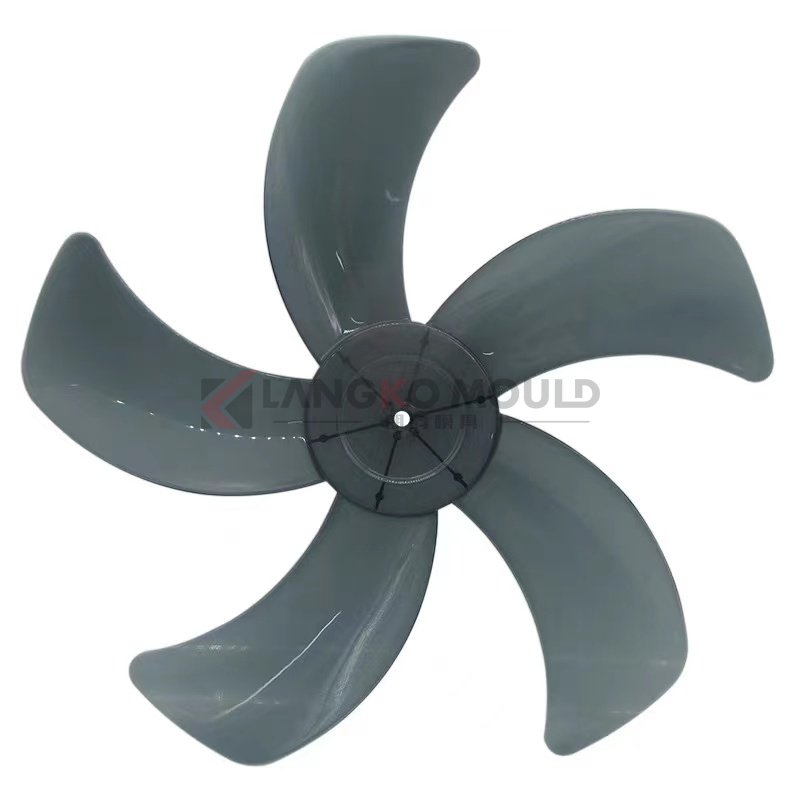 Plastic fan blade mold 03