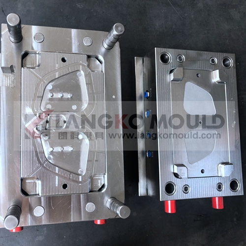 Customized plastic injection POM material mold huangyan rich experience mould manufacturer