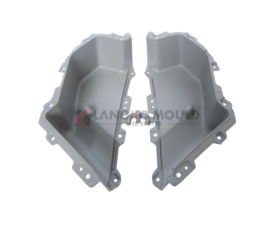 Automotive mould