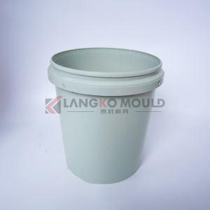 bucket mould 15