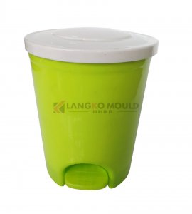 Dustbin mould 04